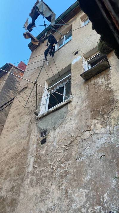 SANEAMIENTO FACHADAS POSTERIOR Cimadevilla en Gijón